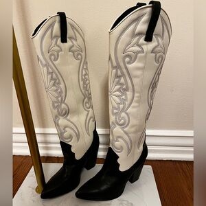 Steve Madden New without tags (never worn) black & white cowboy boots. Size 8.5